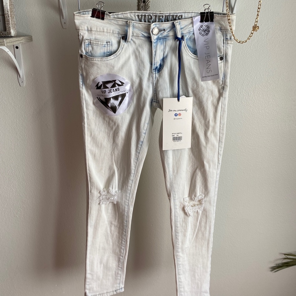 VIP jeans Destructive collection Size 7/8